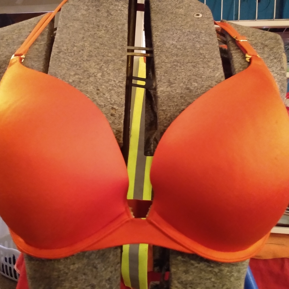Victoria secret bra